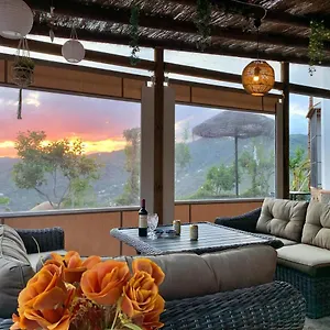 Casa rural Arrijana Cómpeta By Bossh, Sayalonga